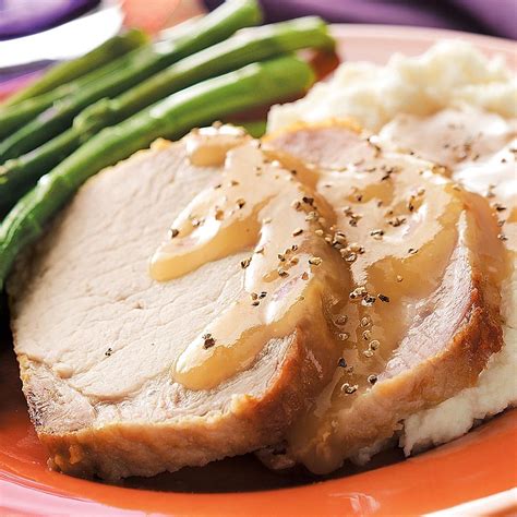 Delicious Country-Style Pork Loin with Gravy