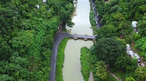 Jamaica’s famous Flat bridge - YouTube