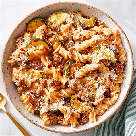 Recipe: Zesty Beef & Fresh Fusilli Pasta with Zucchini - Blue Apron