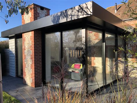 Birdham (Chichester), SINGLE STOREY cantilevered roof EXTENSION complete — JB Architecture