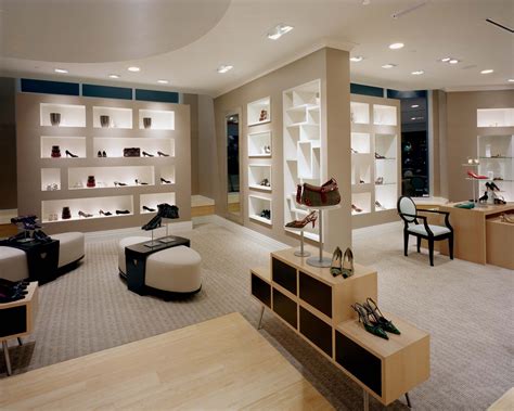 15 Tips for How to Design Your Retail store Retail Interior Design, Interior Display, House ...