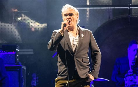 Morrissey slams “Con-vid” pandemic society as like slavery in new interview | FAVorite Hits