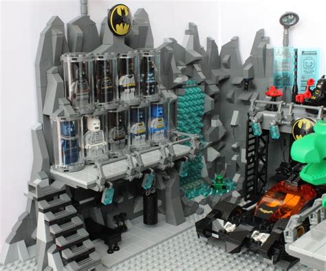 The Batcave (1.1) [MOC] | Batman lego, Lego dc comics, Lego batman 3