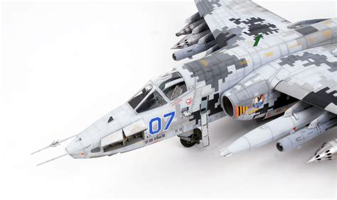 Sukhoi Su-25 Frogfoot - Model Aces