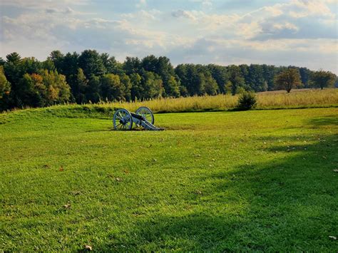 4 Amazing Fall Foliage Hikes in Eastern Pennsylvania - Prius for Two