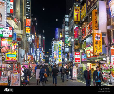 Kabukicho, Tokyo. Stores and restaurants at night in the Kabukichō district, Shinjuku, Tokyo ...