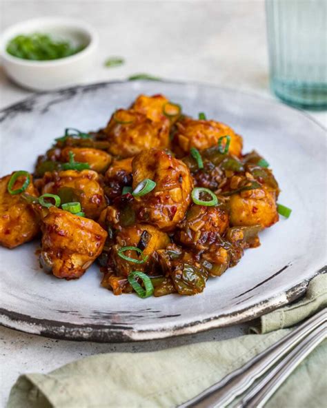 Paneer Manchurian - Six Hungry Feet