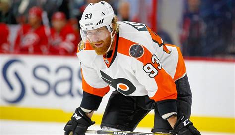 Flyers Fans Have Been Woo-ing, and Players Are Angry