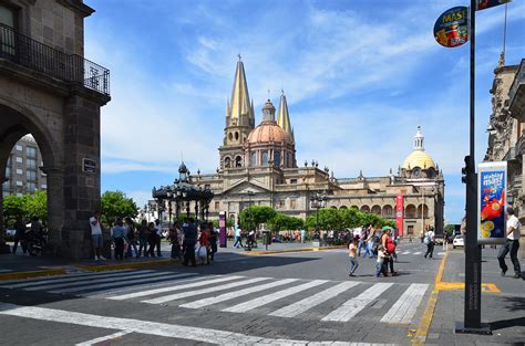 10 Reasons To Visit Guadalajara Instead Of Mexico City