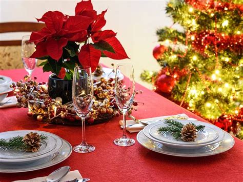 5 Easy Prep Tips to Host a Joyous Holiday Gathering - Dig This Design