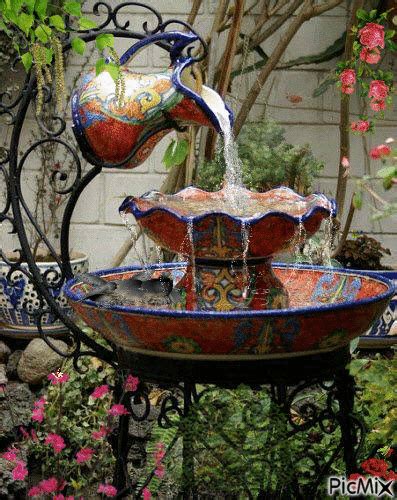 La fuente | Garden water fountains, Garden art, Fountains