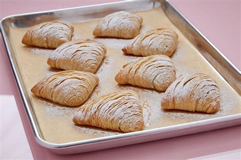 Best Sfogliatelle Recipes | Bake With Anna Olson | Food Network Canada