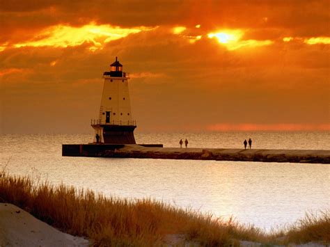 🔥 [40+] Michigan Lighthouses Desktop Wallpapers | WallpaperSafari