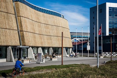 Culture House Katuaq in Nuuk, by Danial Gurrola