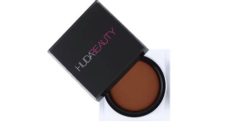 Huda Beauty Tantour Contour and Bronzer Review | POPSUGAR Beauty