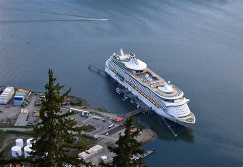 Juneau, Alaska Cruise Ship Schedule April-June 2019 | Crew Center