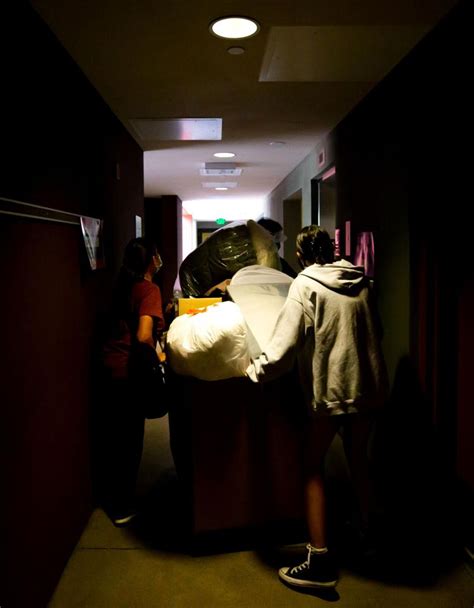 Photos: Dorm move-in on University of Arizona campus