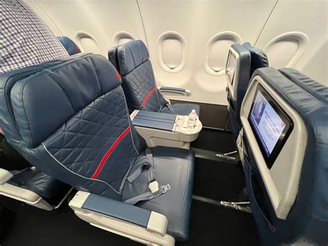 Buying an Extra Seat on Delta Air Lines: What You Need to Know About ...