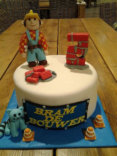 Bob the builder cake - Decorated Cake by kreataart - CakesDecor