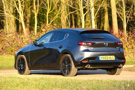 Mazda3 2.0 180PS AWD GT Sport Tech Review - GreenCarGuide.co.uk