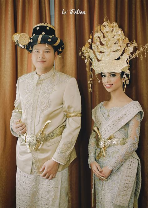 Le Motion Photo: Ikhsan & Diba's Glorious Batak Mandailing Wedding (Pernikahan Adat Batak ...