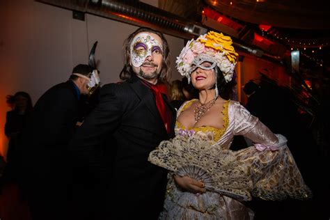 Seattle goes all out for the Venetian Masquerade Ball | Seattle Refined