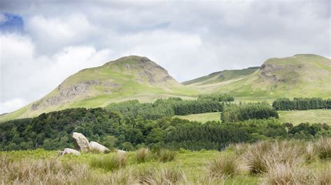 Hiking near Glasgow: 6 brilliant hikes close to Scotland's biggest city | Advnture