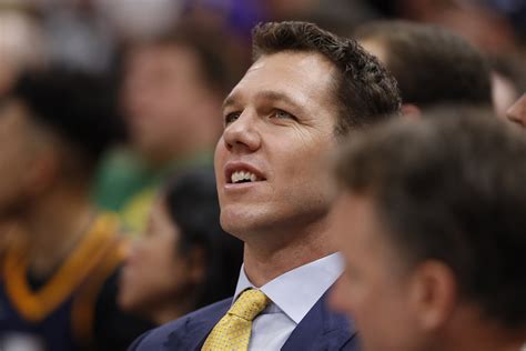 Luke Walton on coaching rumors: "I fully expect to be coaching this ...