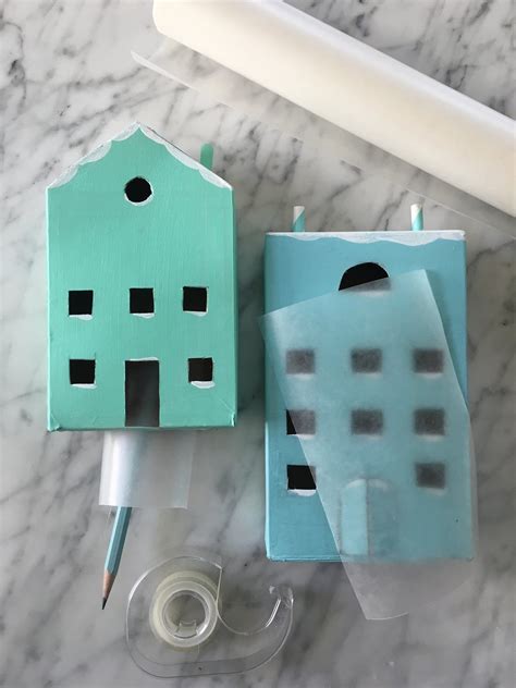Mini (Light-Up!) Christmas House Ornaments Made From Recycled Boxes — super make it | How to ...