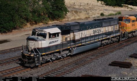 The BNSF Photo Archive - SD70MAC #9655