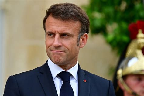 Macron mocked for page-long grovelling apology to gamers