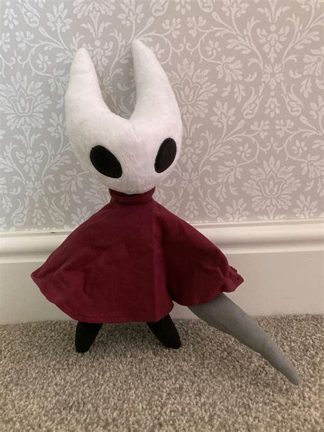 Hollow Knight - Hornet Plush - Fangamer