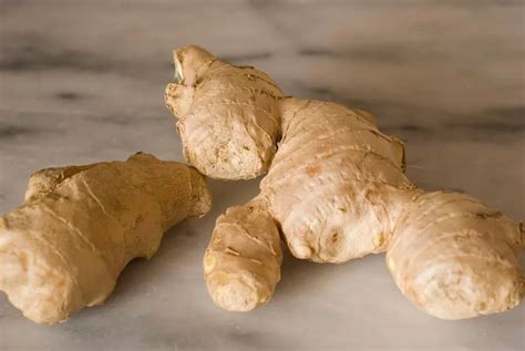 Dry Ginger at best price in Coimbatore by Jai Exports | ID: 11744901497