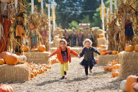 Create Memories at Fall Festivals in Midcoast Maine - Boothbay Harbor ...