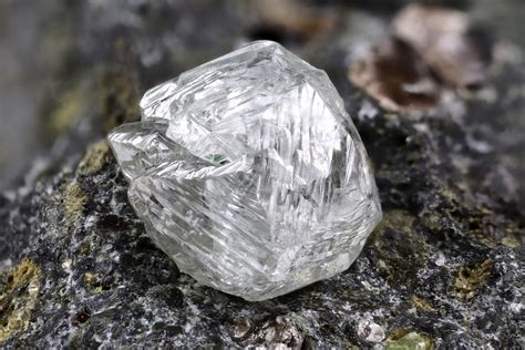 A quadrillion ton of diamonds found buried in the Earth’s crust - Earth.com