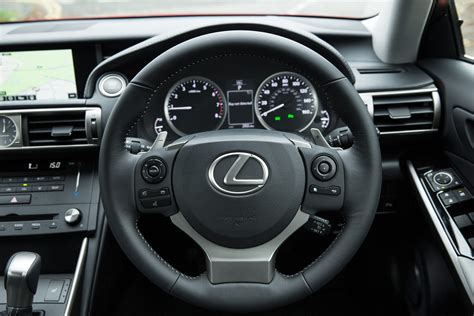 IS 200t Sport Interior (2015 - 2016) - Lexus Media Site