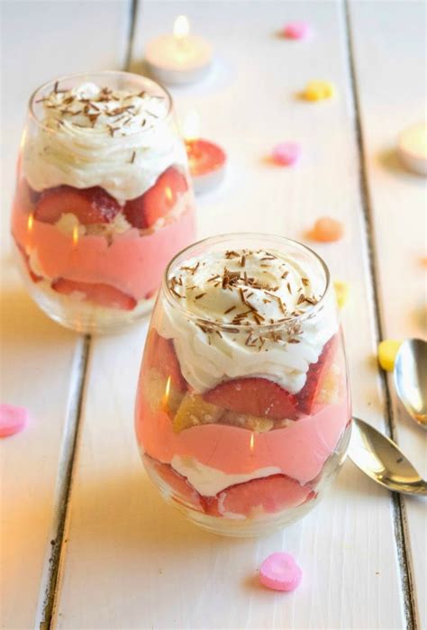 Valentine's Day English Custard Trifle for Two - Its Yummi