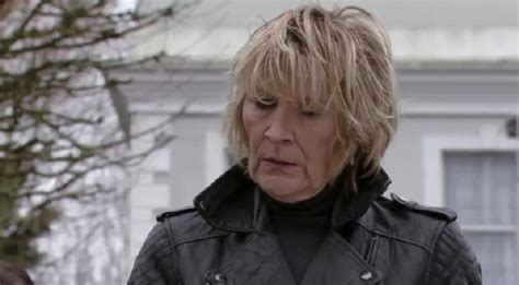 EastEnders Spoilers: Shirley Carter Gets In Between Mick And Linda - Soap Opera Spy