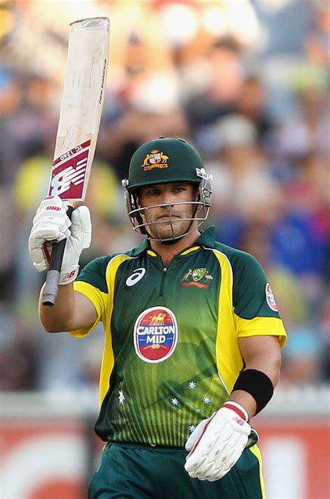 Aaron Finch acknowledges his half-century | ESPNcricinfo.com