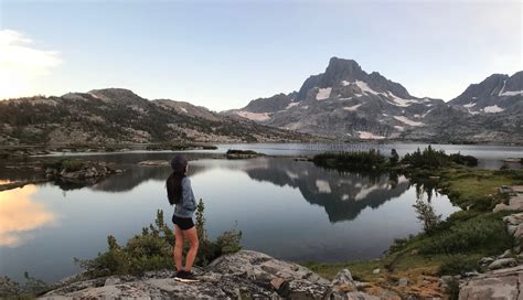 Backcountry camping Thousand Island Lake Loop in Eastern Sierra Mountains