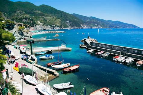 Premium Photo | Monterosso al mare coastline