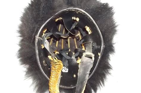 British Military Guards 20th Century Bearskin Hat – sallyantiques.co.uk