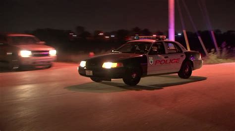 Man surrenders to police after hours-long Texas City standoff - ABC13 Houston