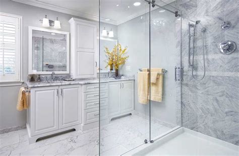 20+ White Carrara Marble Bathroom Ideas – The Urban Decor