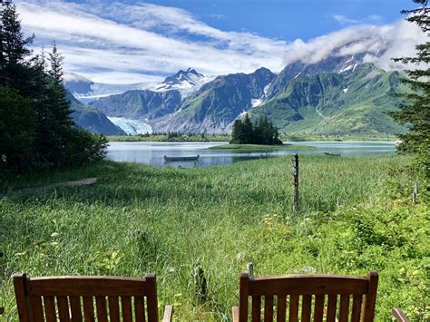 Kenai Fjords Glacier Lodge | Kenai Fjords National Park Vacations