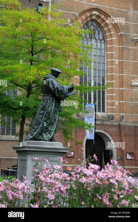 Desiderius Erasmus Statue, Rotterdam, Netherlands, Europe Stock Photo - Alamy