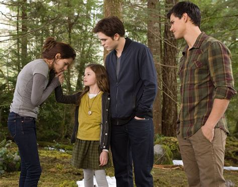 'The Twilight Saga: Breaking Dawn: Part 2' review: Robert Pattinson ...