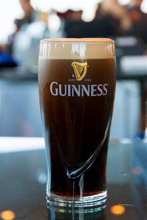 How to Pour a Pint of Guinness Step by Step and Drink It