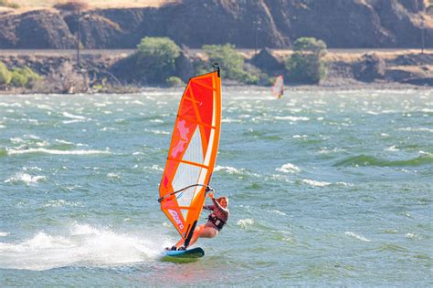 Windsurfing Lessons Hood River 2022 - Big Winds