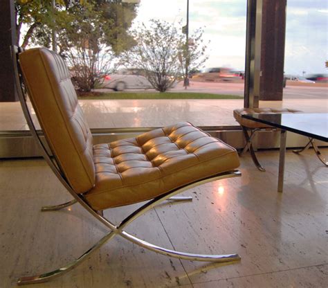 A Brief History of Modernist Furniture - Optima